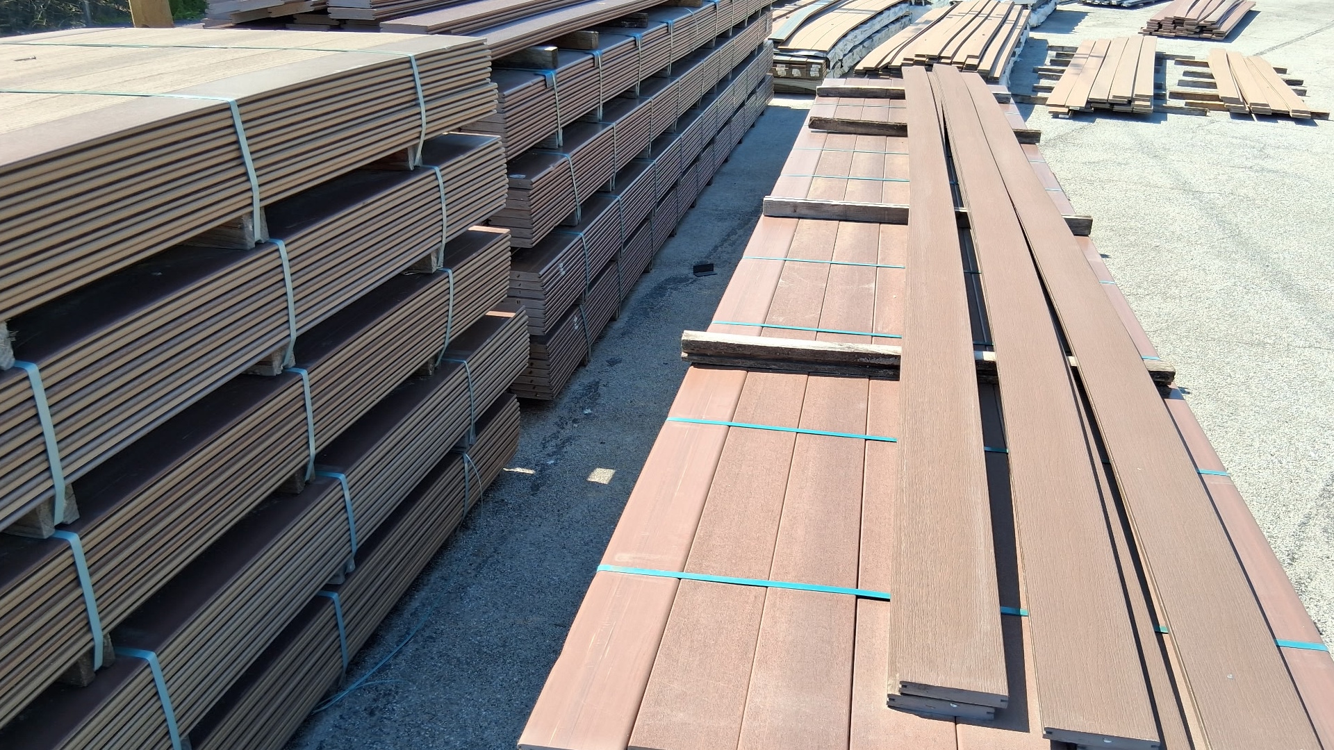 hanover, pa, hanover pa, mcsherrystown, new oxford, abbottstown, spring grove, gettysburg, york, carlisle, shippensburg, boiling springs, dillsburg, parkton md, monkton md, westminster md, eastern waterproof flooring, faircrest cabinets, j & k cabinets, vita cabinetry, fabuwood kitchen cabinetry, fibercon doors, interior doors, exterior doors, vanity tops, shower walls, shower bases, toilets, counter tops, molding, door trim, decking, adirondack chairs, farmhouse dining sets, fire pits, heirloom furniture,black mulch, brown mulch, red mulch, mushroom mulch, sifted top soil, crusher runs, #57, #8, Delaware river stone, ocean stone, landscape stone, quarry stone, masonry sand, screenins, stone, water garden supplies, brooks landscape suppy lard
